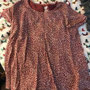 Old navy shirt